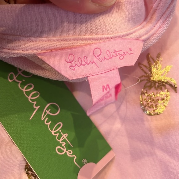 Lilly Pulitzer Braydon Pullover PB Lime Sun Days Graphic size medium NWT - Picture 6 of 7